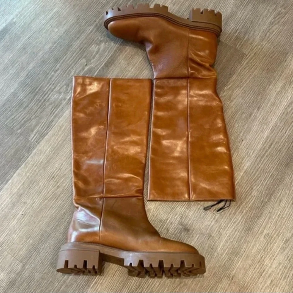 ZARA FLAT KNEE-HIGH LEATHER BOOTS - Picture 5 of 8